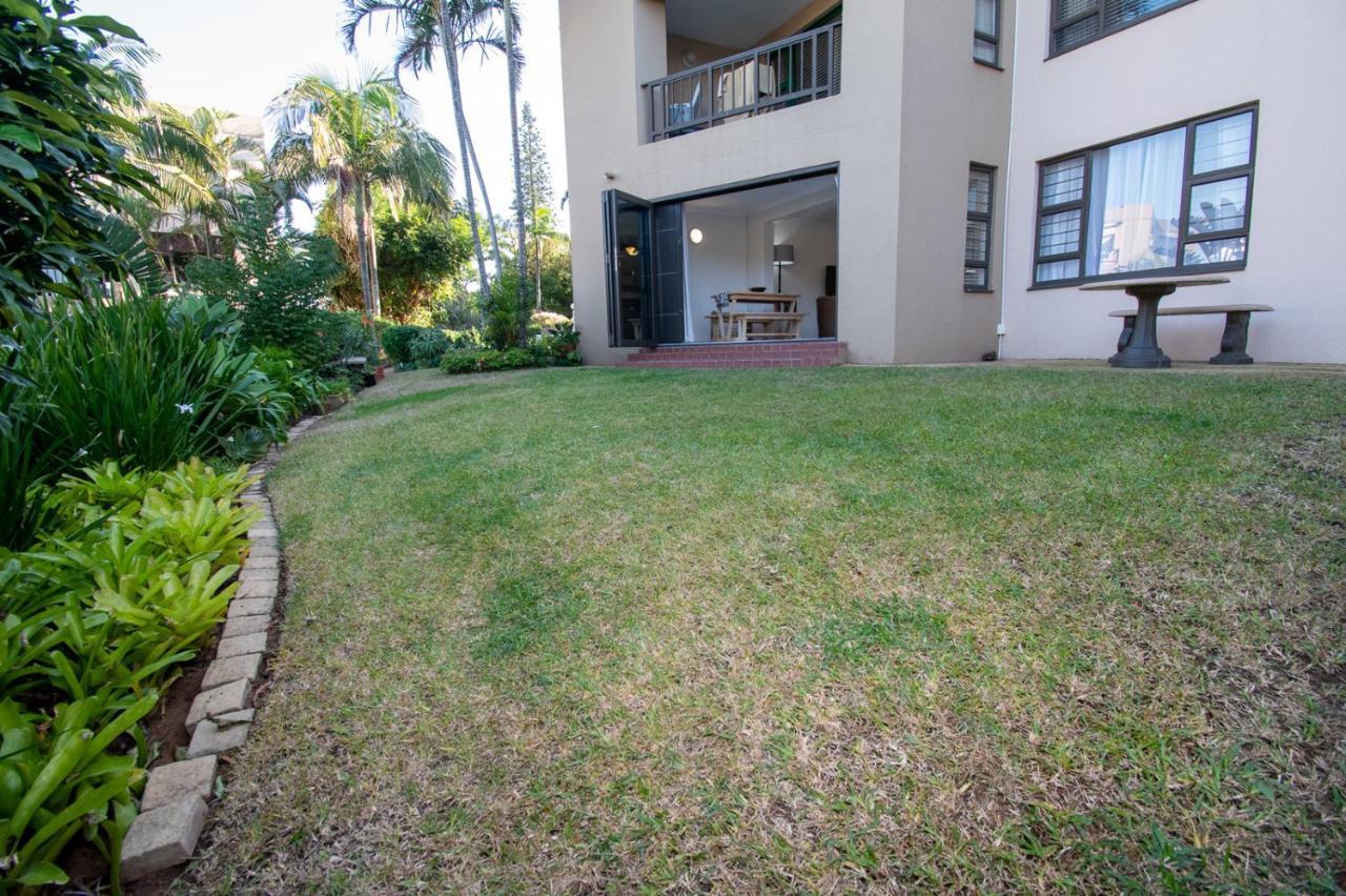 7 The Shades Umhlanga Rocks Apartamento Durban Exterior foto