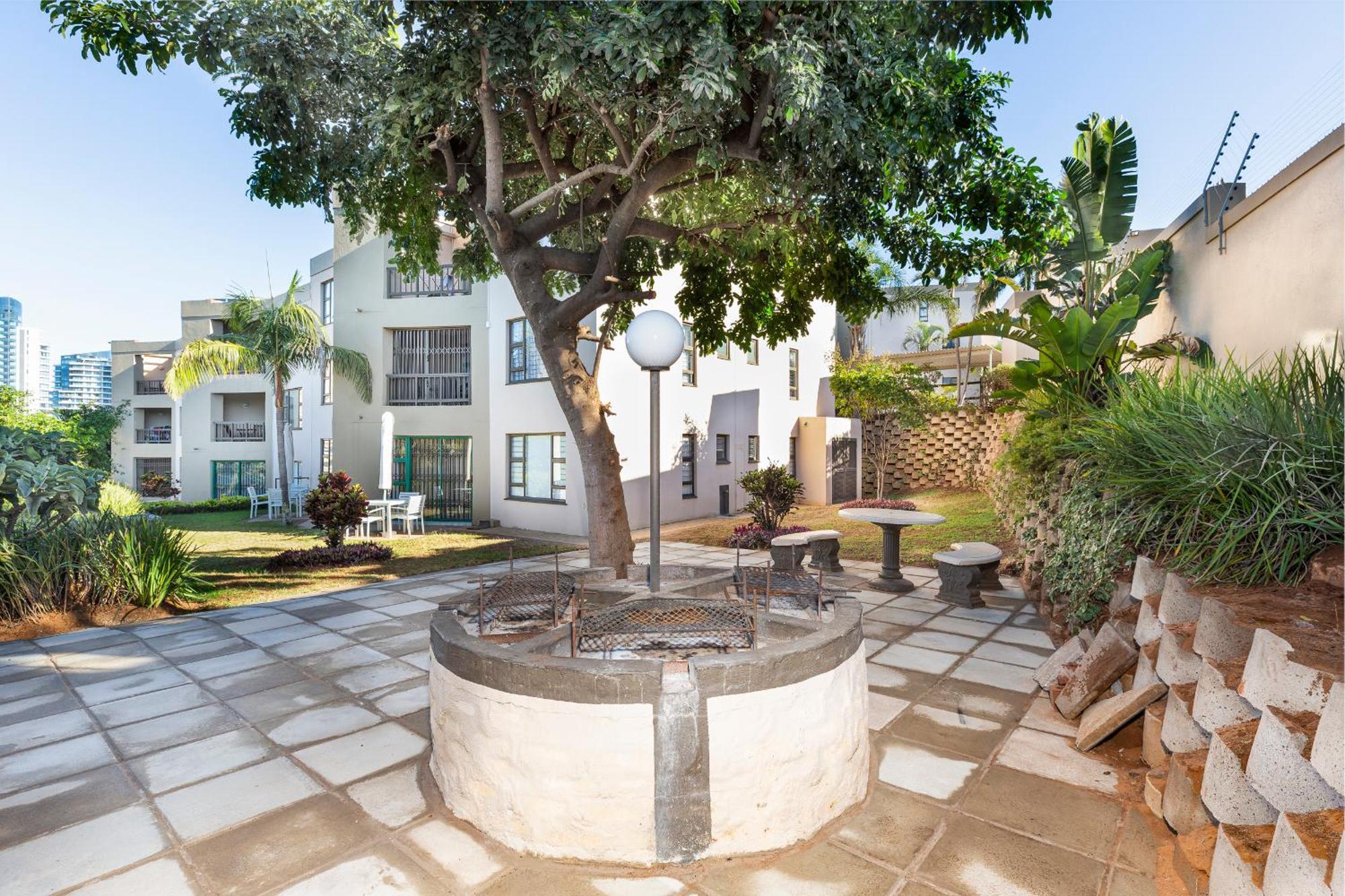 7 The Shades Umhlanga Rocks Apartamento Durban Exterior foto